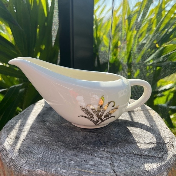 Vintage Golden Wheat Gravy Boat Sauce Server w/Handle - Picture 1 of 12